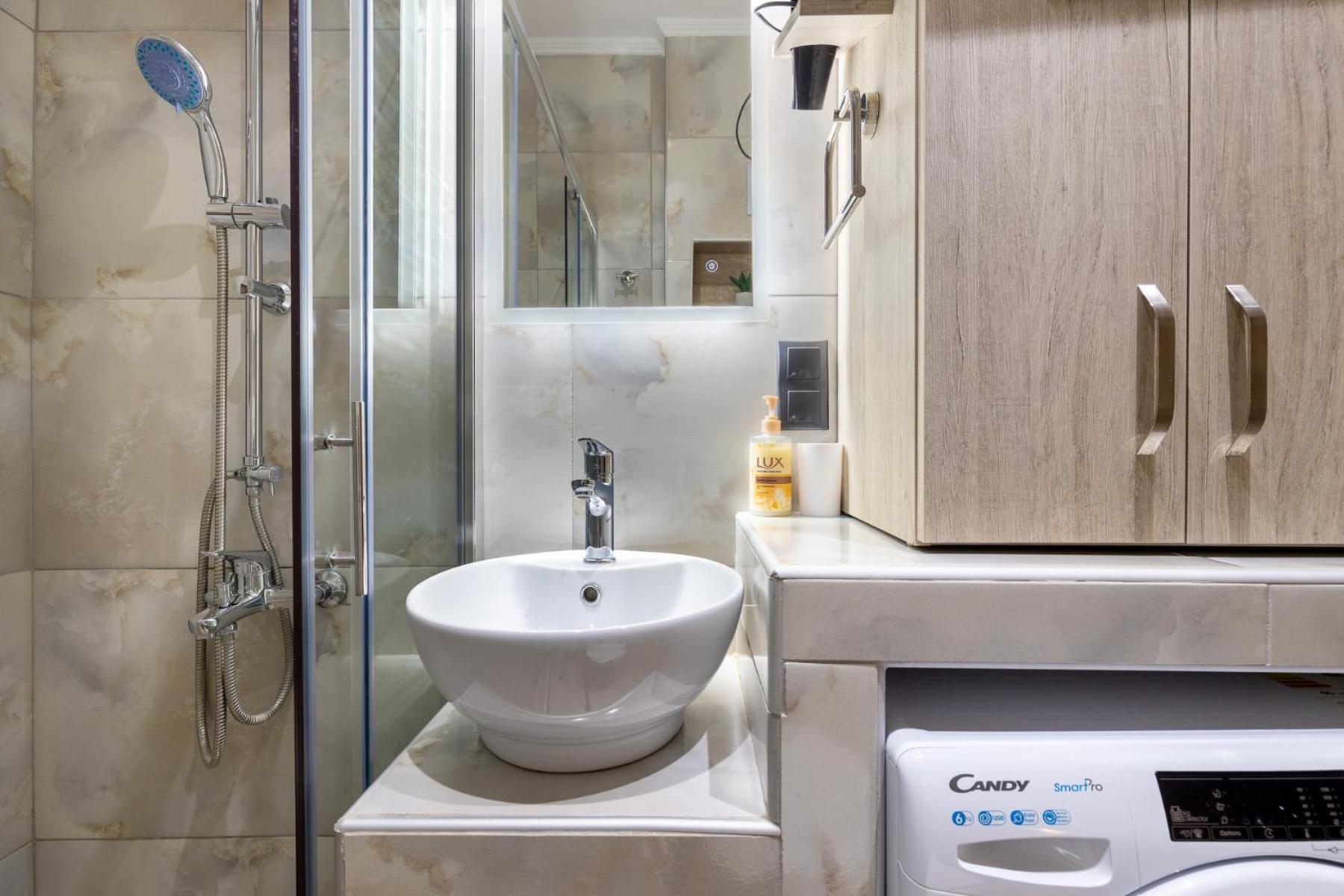 Cozy Downtown Apartment Ксанти Екстериор снимка